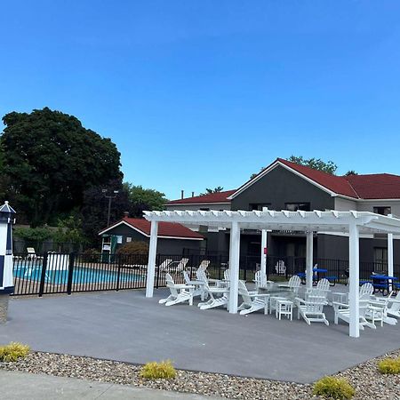 La Quinta Inn By Wyndham Sandusky Near Cedar Point Eksteriør bilde