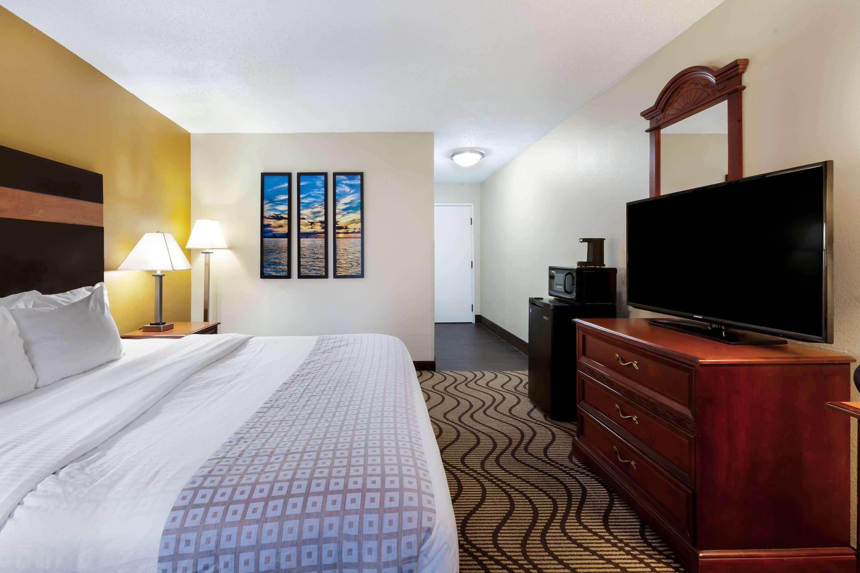 La Quinta Inn By Wyndham Sandusky Near Cedar Point Eksteriør bilde
