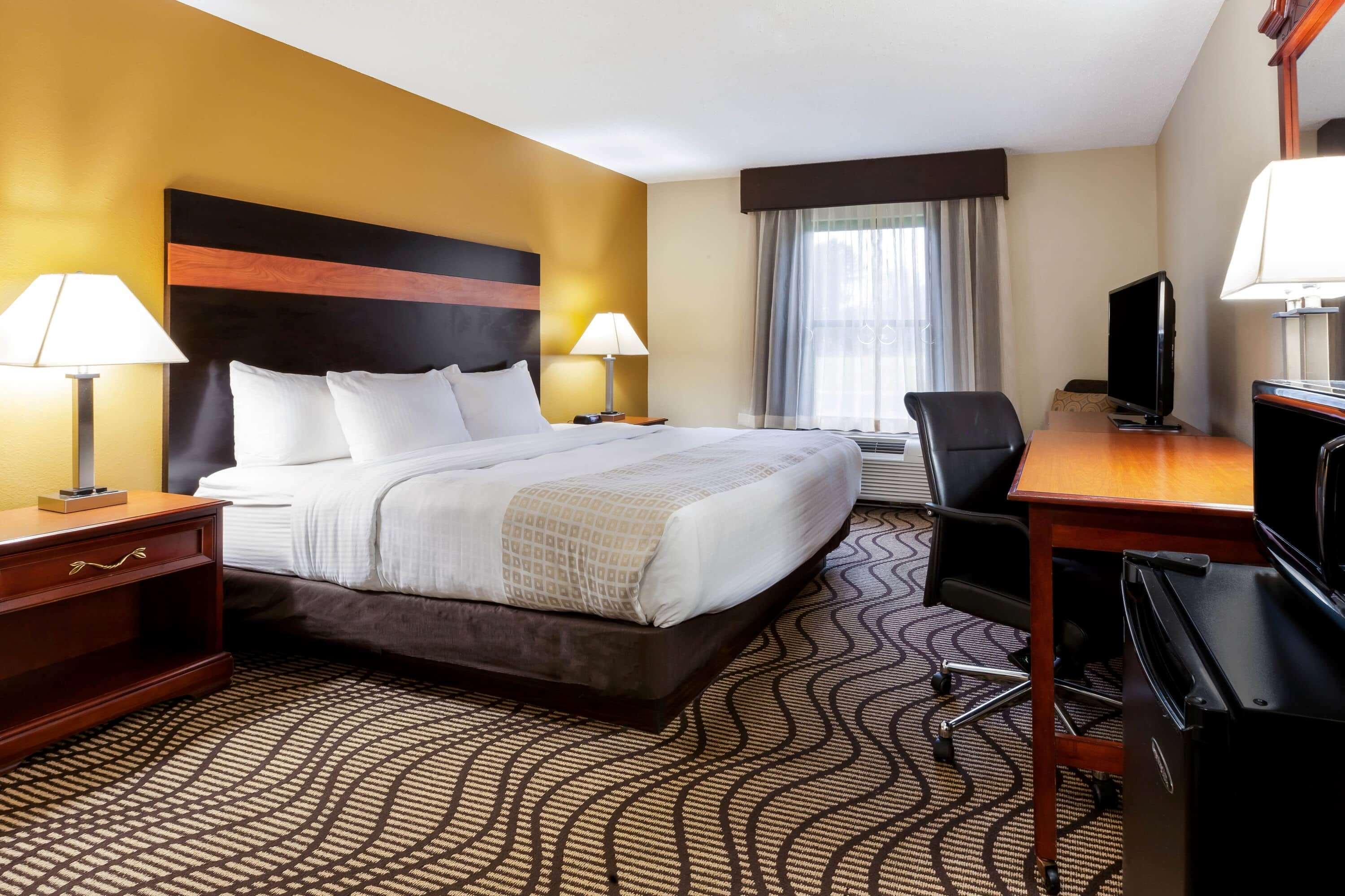 La Quinta Inn By Wyndham Sandusky Near Cedar Point Eksteriør bilde