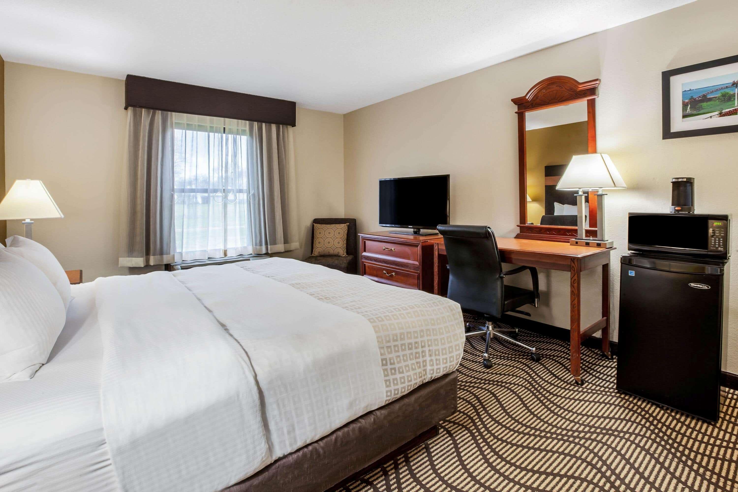 La Quinta Inn By Wyndham Sandusky Near Cedar Point Eksteriør bilde