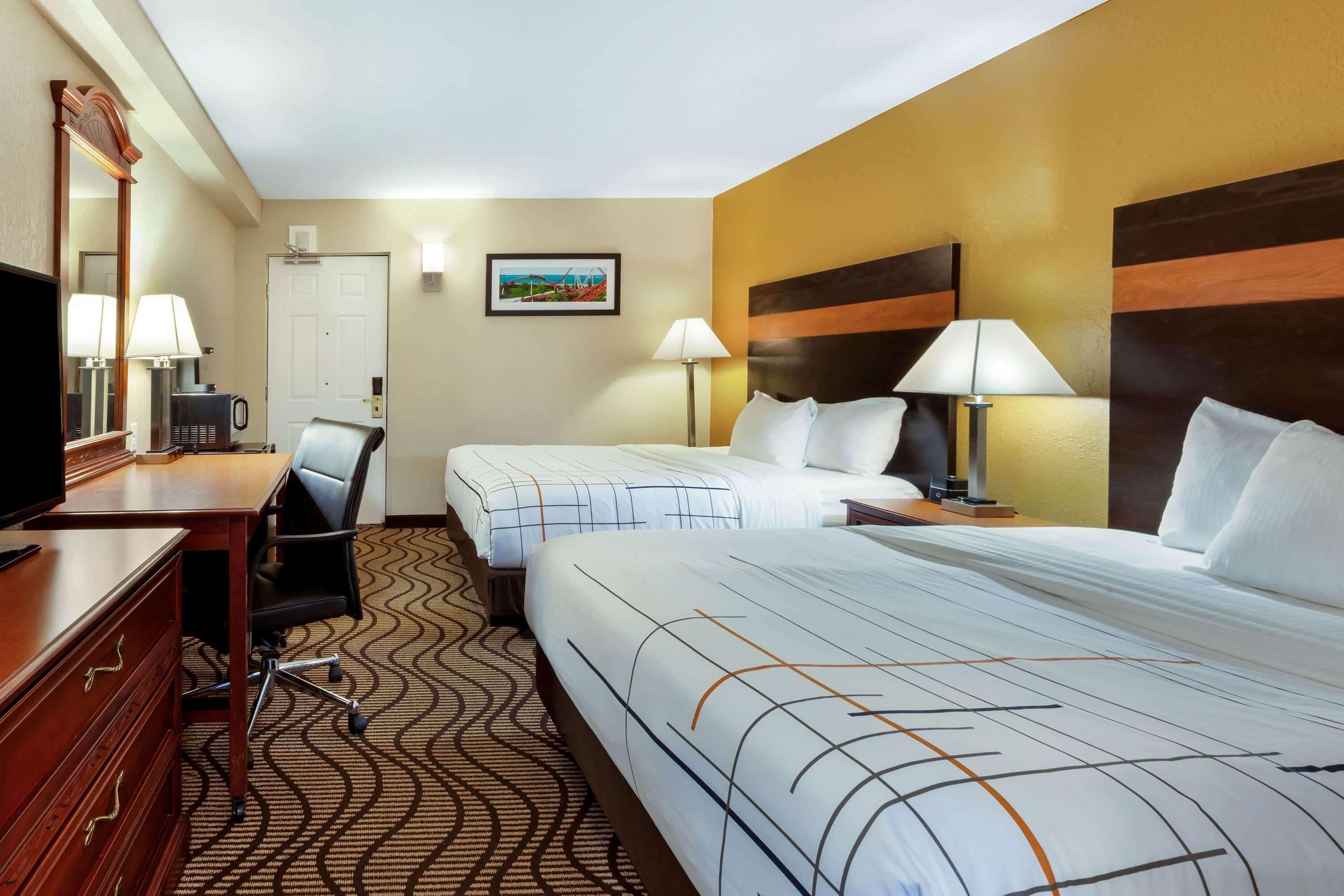 La Quinta Inn By Wyndham Sandusky Near Cedar Point Eksteriør bilde