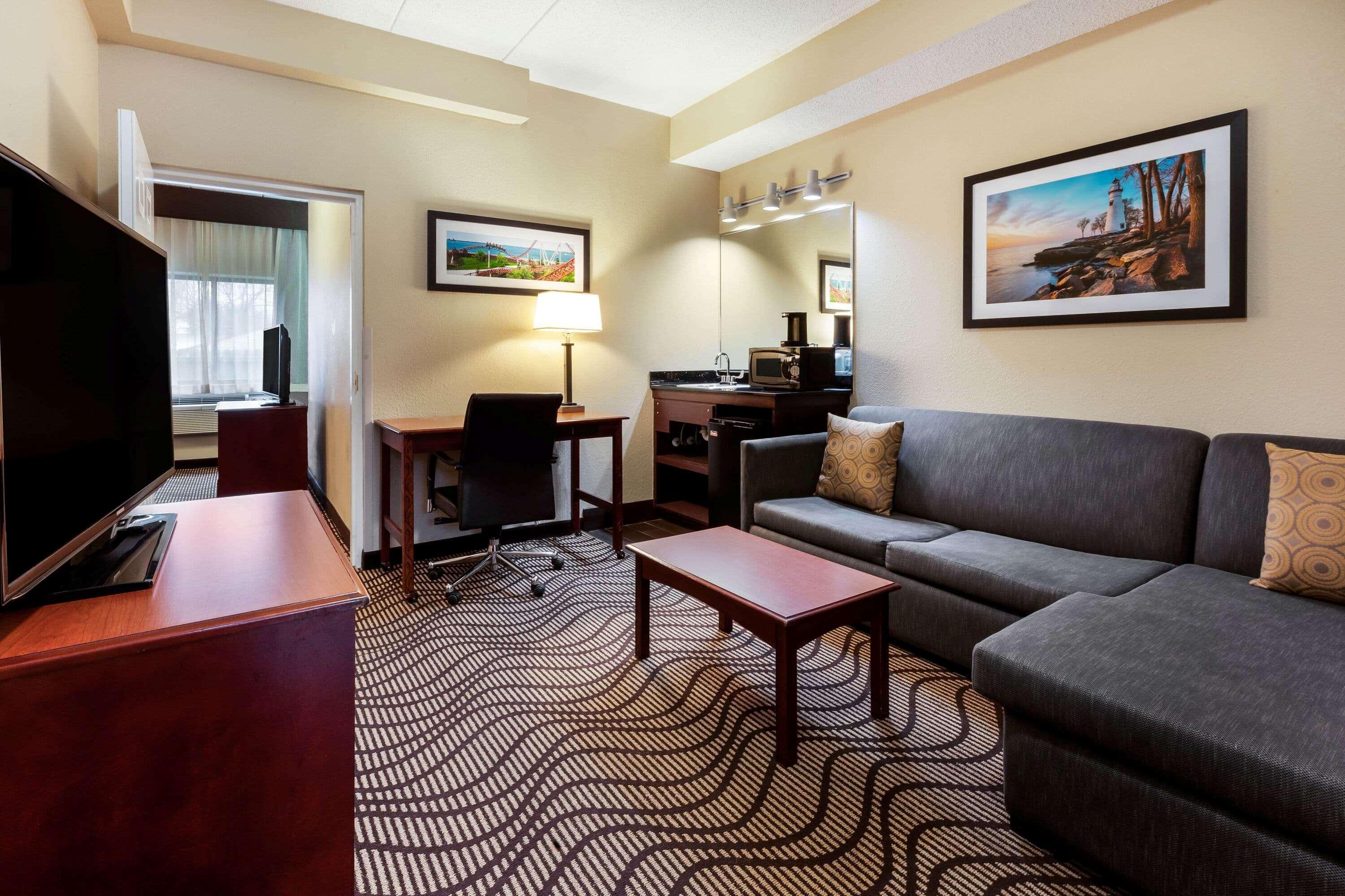 La Quinta Inn By Wyndham Sandusky Near Cedar Point Eksteriør bilde