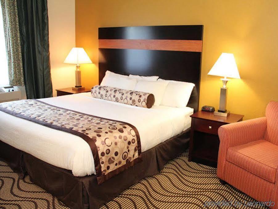 La Quinta Inn By Wyndham Sandusky Near Cedar Point Eksteriør bilde
