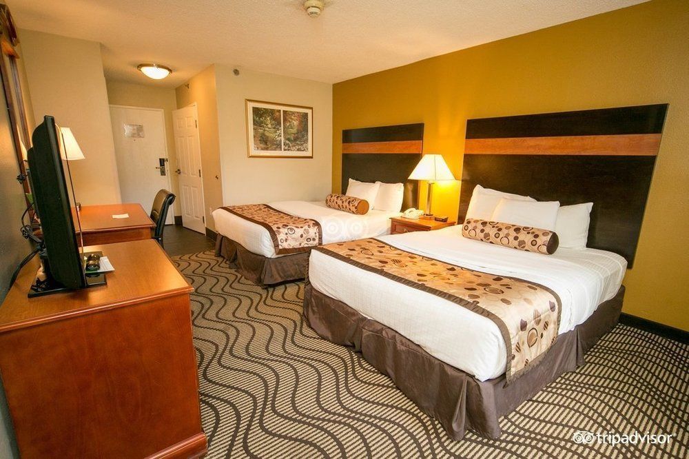La Quinta Inn By Wyndham Sandusky Near Cedar Point Eksteriør bilde
