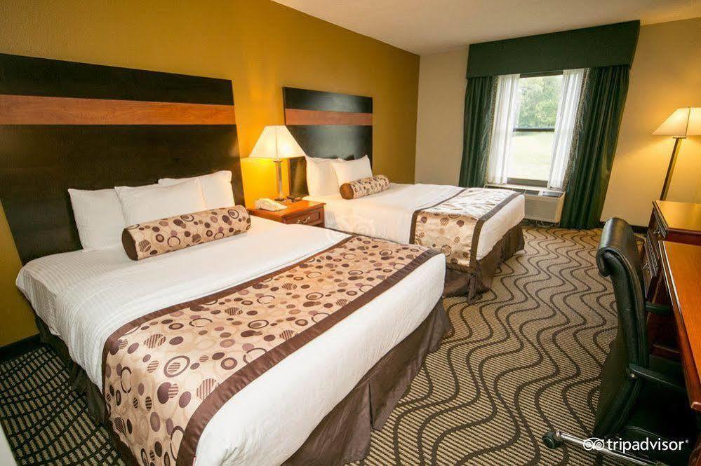 La Quinta Inn By Wyndham Sandusky Near Cedar Point Eksteriør bilde